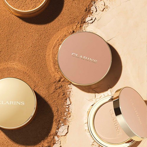 CLARINS-Ever Matte Compact Powder - Mattifying compact powder CLARINS-Ever Matte Compact Powder - Mattifying compact powder